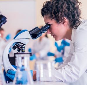 Research Women with Micro 300 x 300